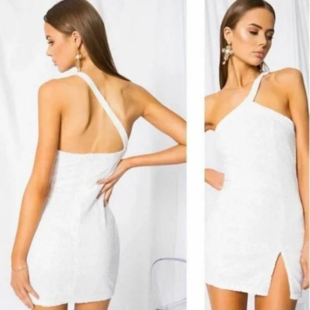 superdown Cicely Mini Sequins Party Cocktail Asymmetrical Dress White Size M NWT